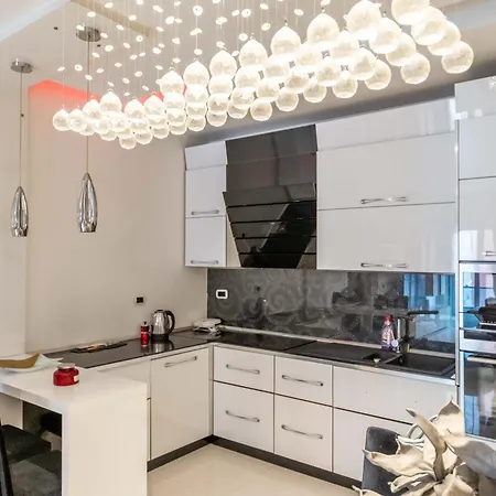 Tirent Apartment-spacious 2-bedroom In Delijorgji Appartement