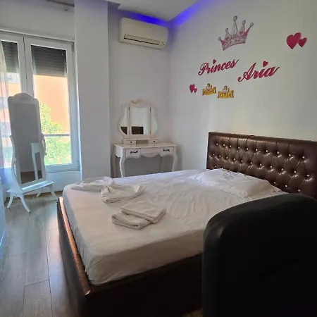 Tirent Apartment-spacious 2-bedroom In Delijorgji 公寓 *