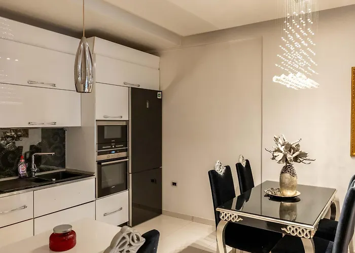 Tirent Apartment-spacious 2-bedroom In Delijorgji 公寓 地拉那