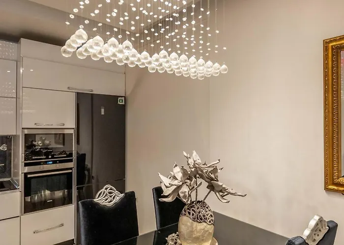 公寓 Tirent Apartment-spacious 2-bedroom In Delijorgji *