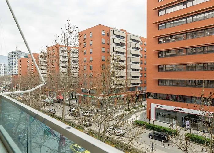 Tirent Apartment-spacious 2-bedroom In Delijorgji 公寓 地拉那