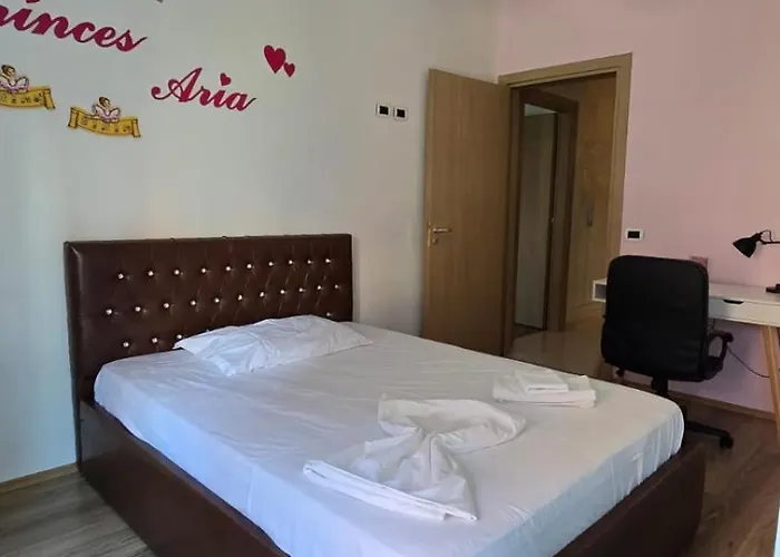 公寓 Tirent Apartment-spacious 2-bedroom In Delijorgji 地拉那